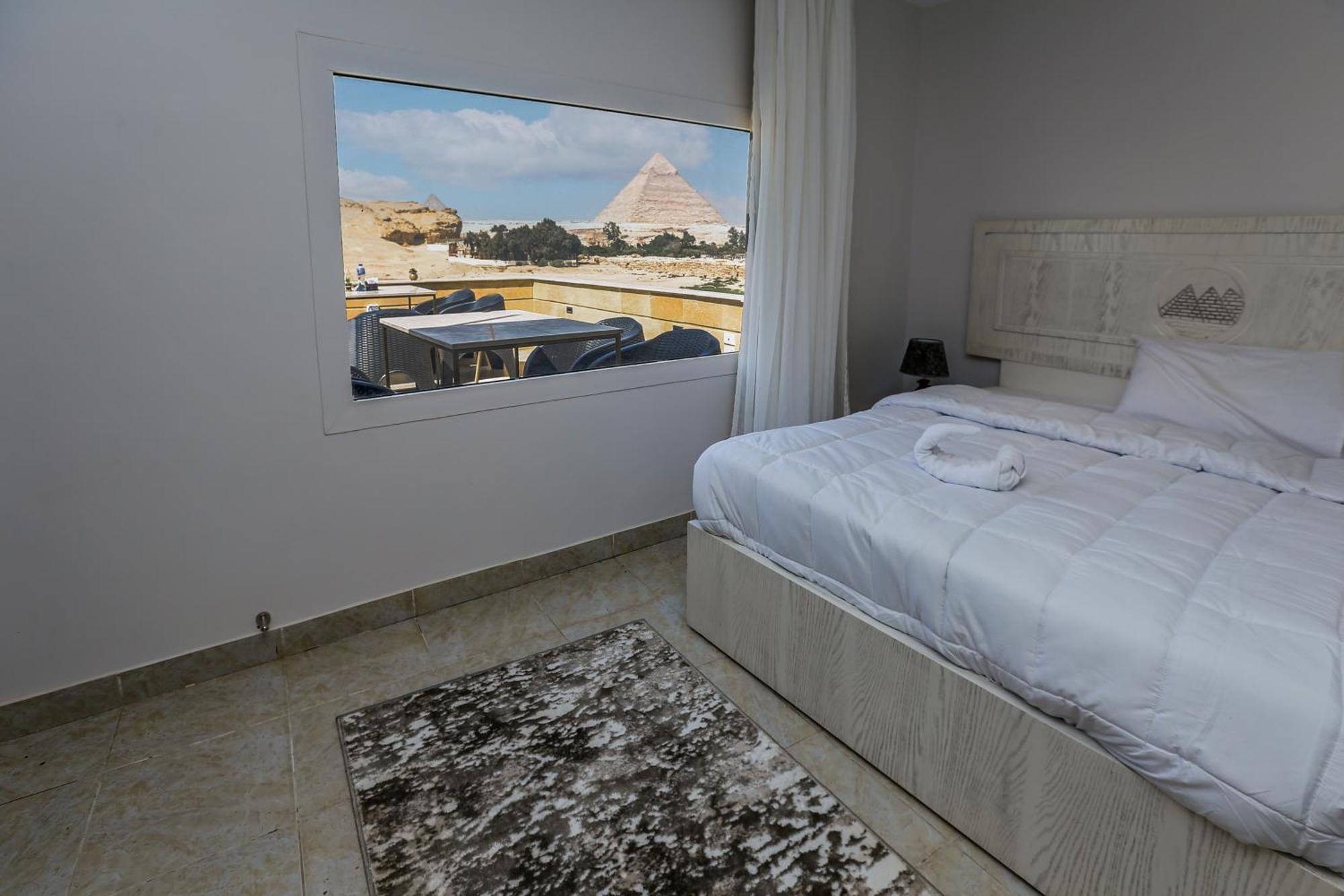 Pyramids Land Palace Kafrat al Jabal Exterior photo